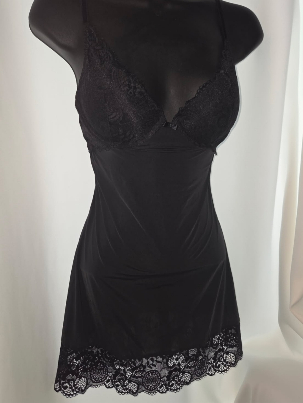 Victoria's Secret Black Mini Slip NWT 34B